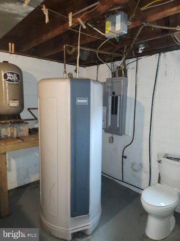 10314 HYNDMAN ROAD, Manns Choice, PA 15550