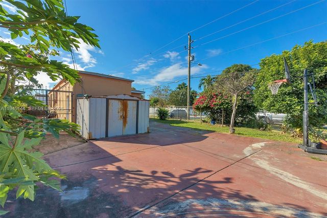 3235 NW 23rd Ave, Miami, FL 33142