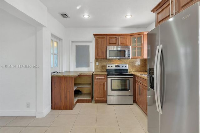 3235 NW 23rd Ave, Miami, FL 33142