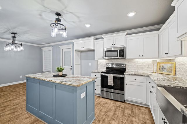 30 Aberdeen Drive, Cabot, AR 72023