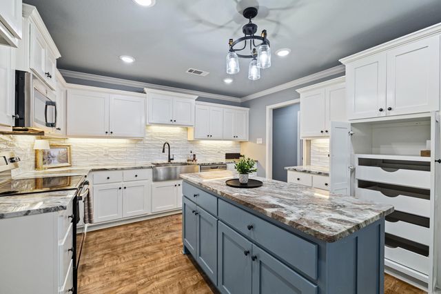 30 Aberdeen Drive, Cabot, AR 72023