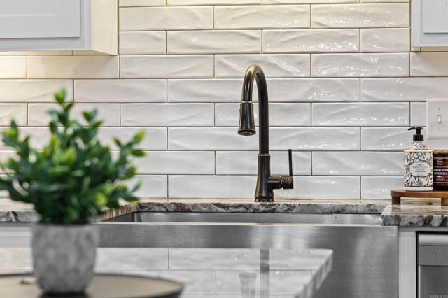 30 Aberdeen Drive, Cabot, AR 72023