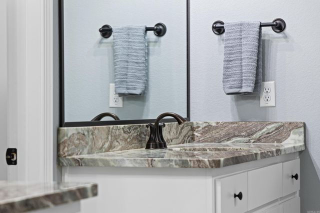 30 Aberdeen Drive, Cabot, AR 72023