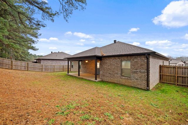30 Aberdeen Drive, Cabot, AR 72023