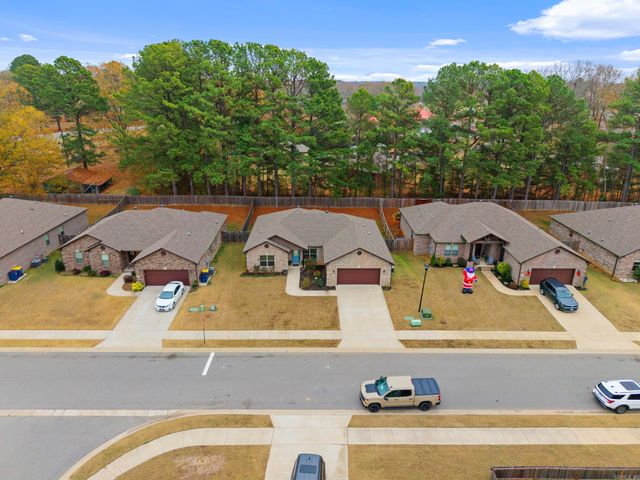 30 Aberdeen Drive, Cabot, AR 72023