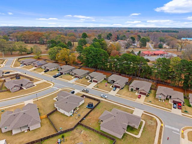 30 Aberdeen Drive, Cabot, AR 72023