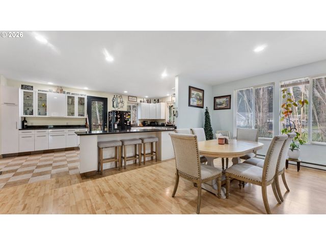 56100 Spring Creek Rd, Bandon, OR 97411