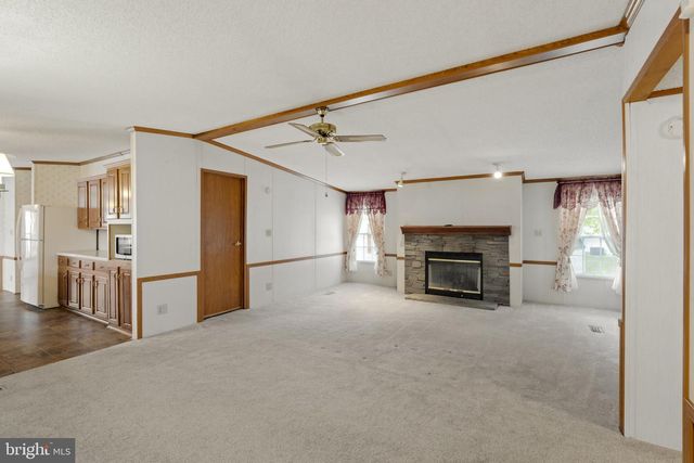 21 JAKE DR, Ronks, PA 17572