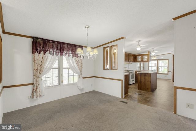 21 JAKE DR, Ronks, PA 17572