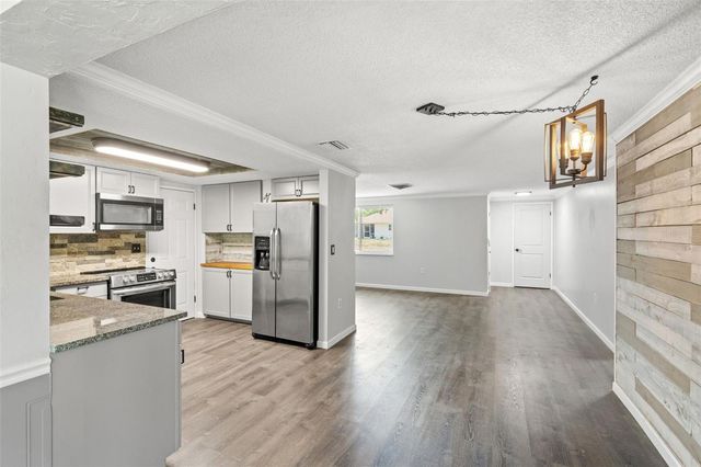 8804 LINCOLNSHIRE DRIVE, Hudson, FL 34667