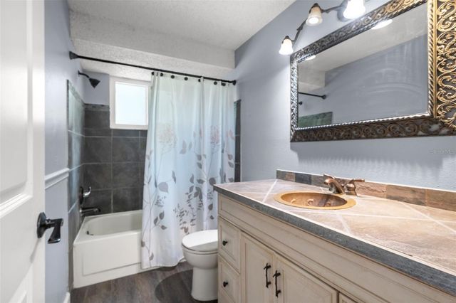 8804 LINCOLNSHIRE DRIVE, Hudson, FL 34667