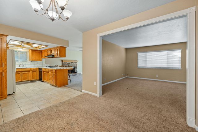 1449 W Whitendale Avenue, Visalia, CA 93277