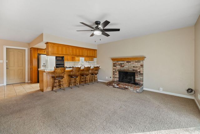 1449 W Whitendale Avenue, Visalia, CA 93277