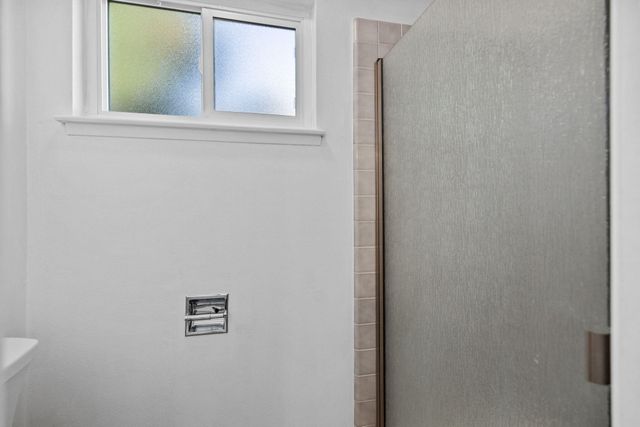 1449 W Whitendale Avenue, Visalia, CA 93277