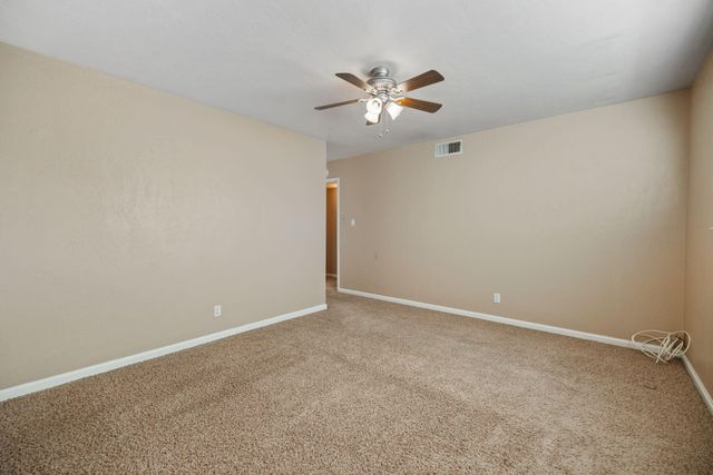 1449 W Whitendale Avenue, Visalia, CA 93277