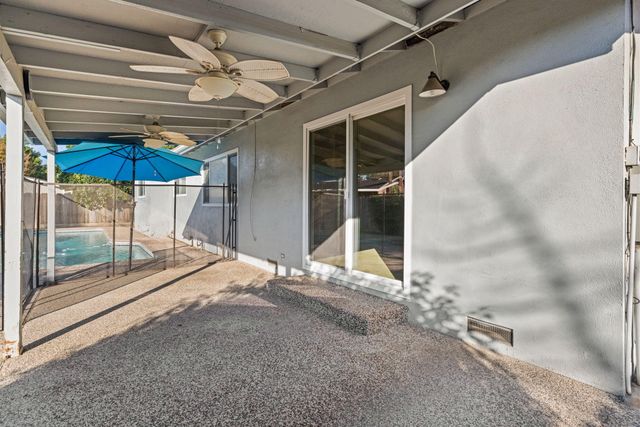 1449 W Whitendale Avenue, Visalia, CA 93277