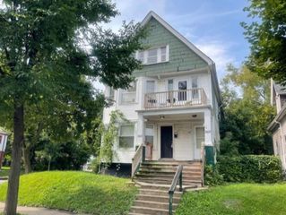 2603 N 37th STREET #2605, Milwaukee, WI 53210