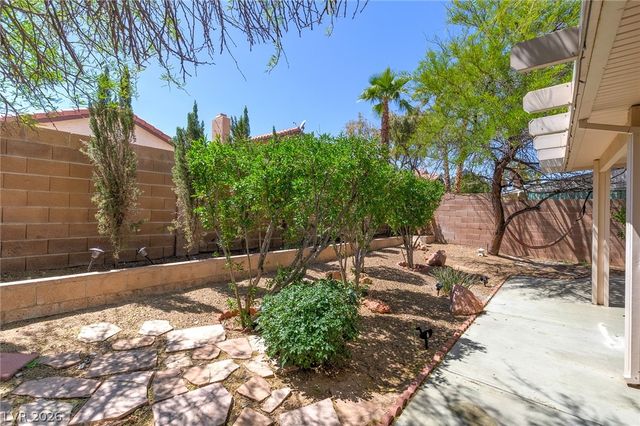 7557 Isley Avenue, Las Vegas, NV 89147