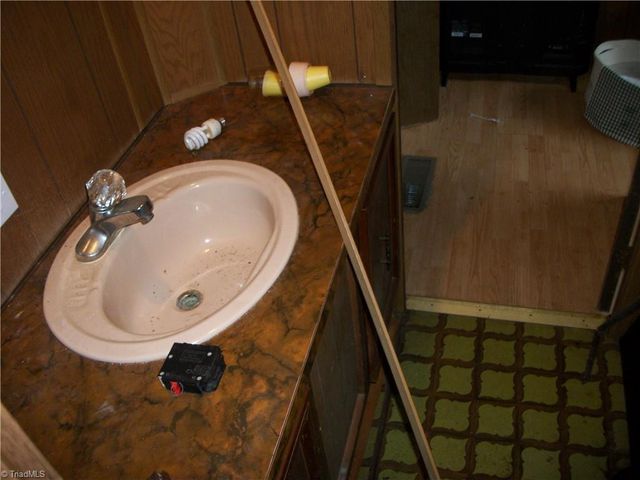 540 NC highway 700, Eden, NC 27288