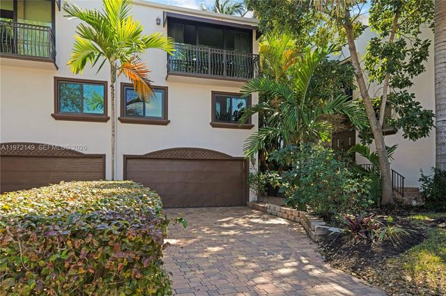 3068 NE 49th St, Fort Lauderdale, FL 33308