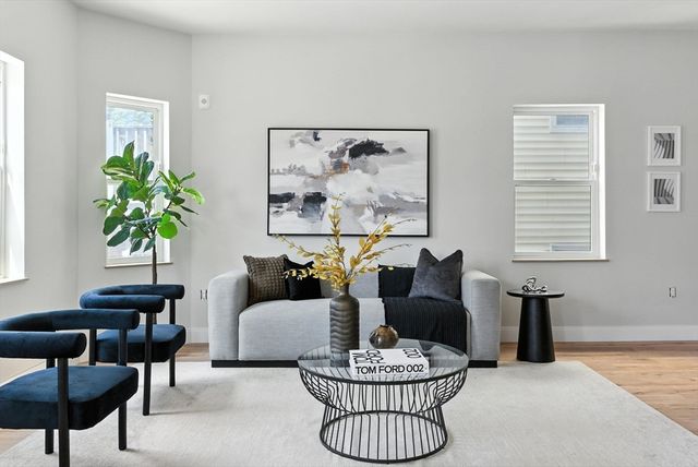 34 Woodford St 1, Boston, MA 02125