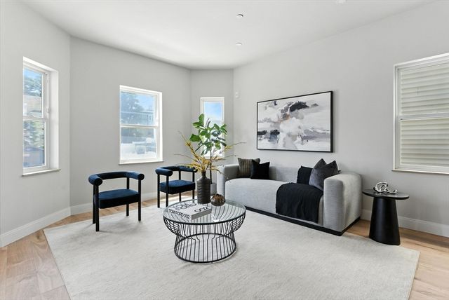 34 Woodford St 1, Boston, MA 02125