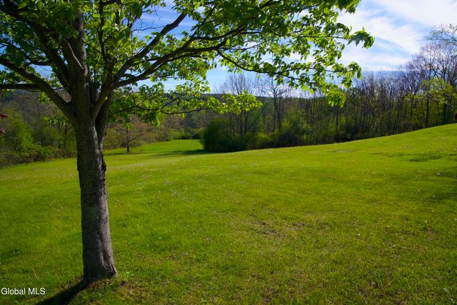 229 Sprakers Road, Esperance, NY 12160