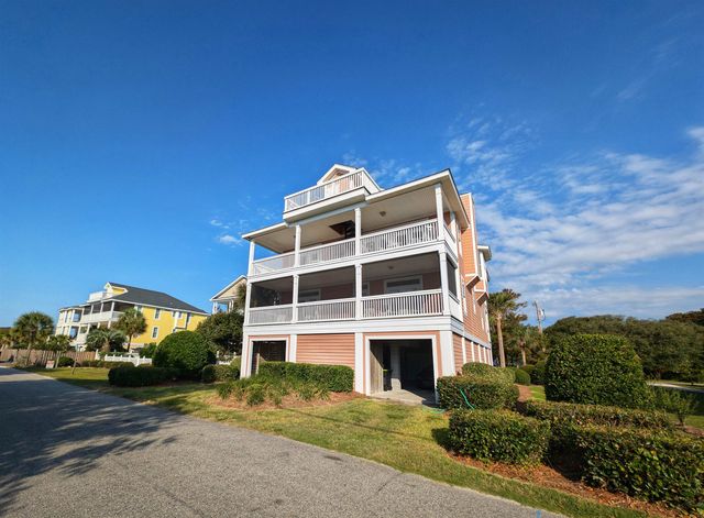 758 Parker Dr., Pawleys Island, SC 29585