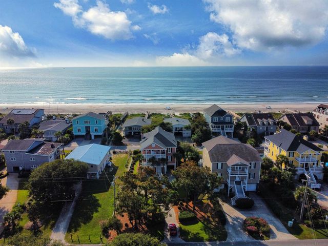 758 Parker Dr., Pawleys Island, SC 29585