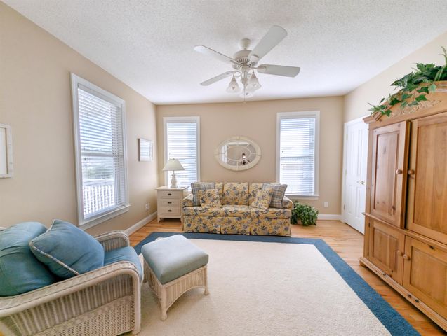 758 Parker Dr., Pawleys Island, SC 29585