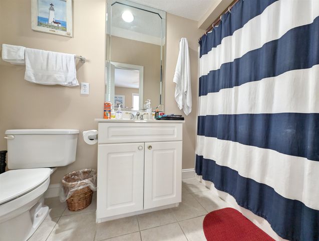 758 Parker Dr., Pawleys Island, SC 29585