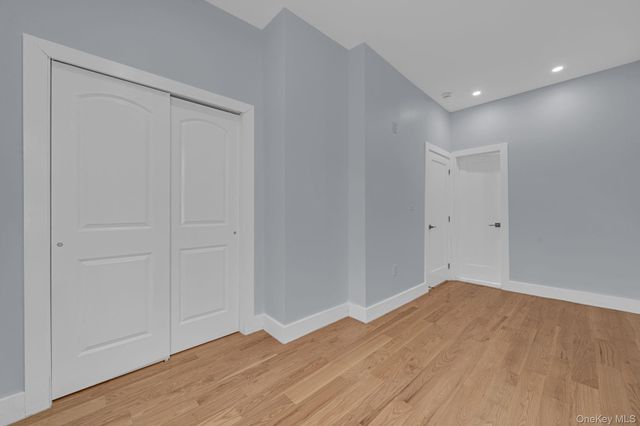 1852 Amethyst Street, Bronx, NY 10462