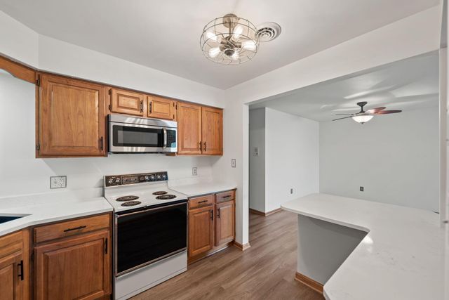 1720 Homan Drive 202, Schererville, IN 46375