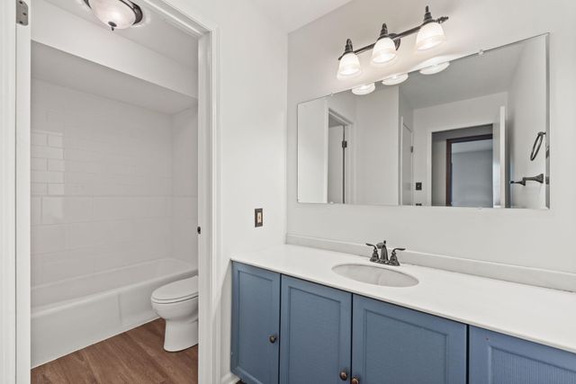 1720 Homan Drive 202, Schererville, IN 46375