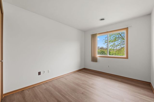 1720 Homan Drive 202, Schererville, IN 46375