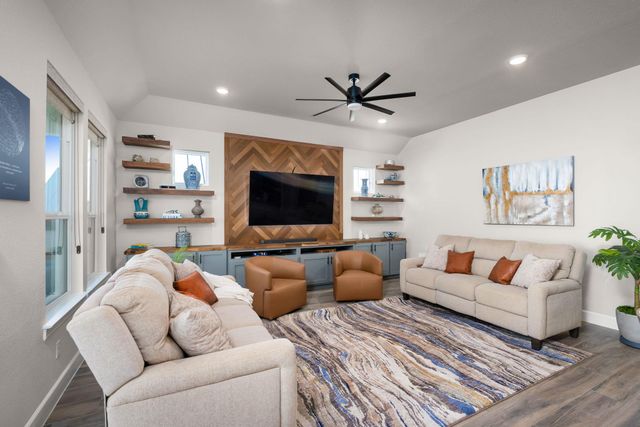 438 Playing Cypress DR, San Marcos, TX 78666