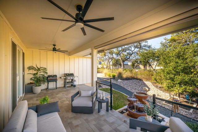 438 Playing Cypress DR, San Marcos, TX 78666