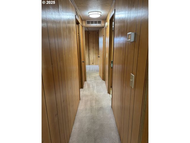 1475 GREEN ACRES Rd 41, Eugene, OR 97408