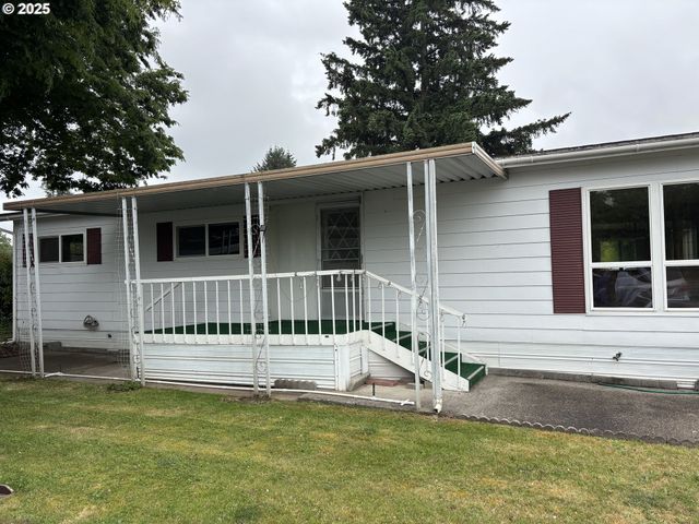 1475 GREEN ACRES Rd 41, Eugene, OR 97408