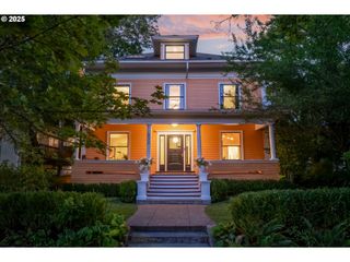 536 Se 17TH Ave, Portland, OR 97214