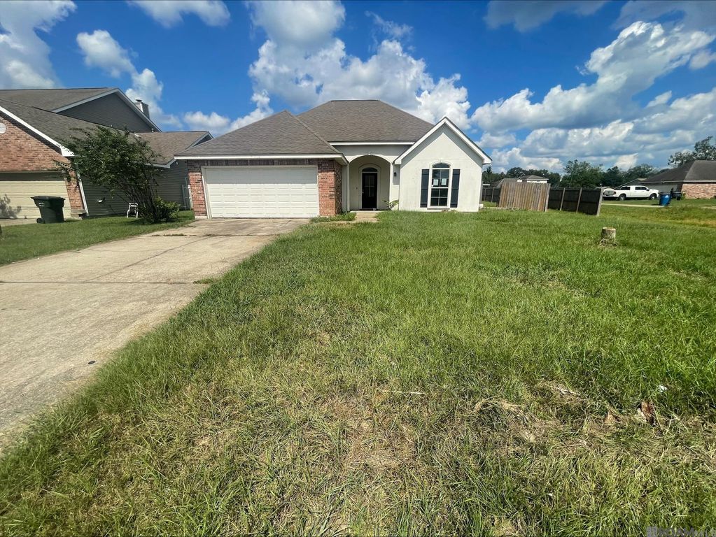 41332 Cherry Hill, Prairieville, LA 70769
