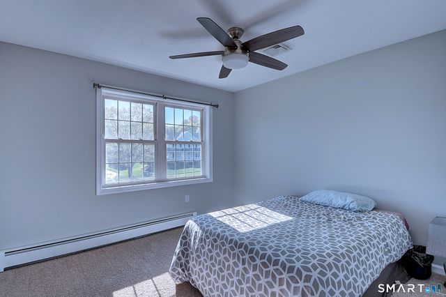 67 Ridgeview Crossing, Newington, CT 06111