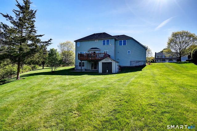 67 Ridgeview Crossing, Newington, CT 06111
