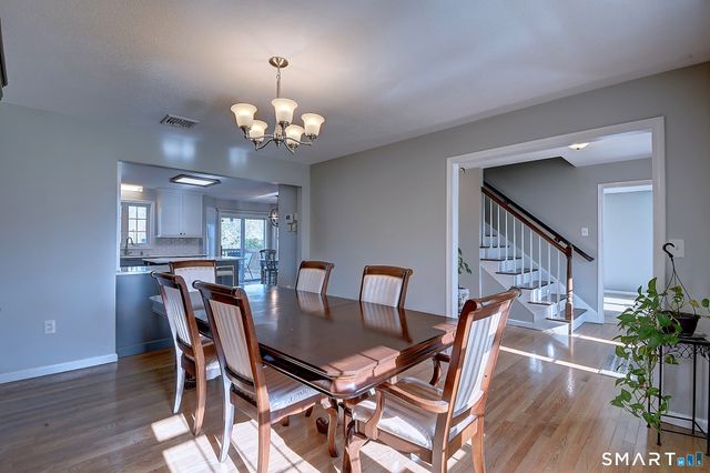 67 Ridgeview Crossing, Newington, CT 06111