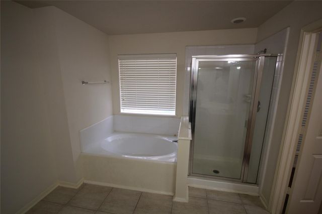 19055 Village Maple Court, Houston, TX 77084