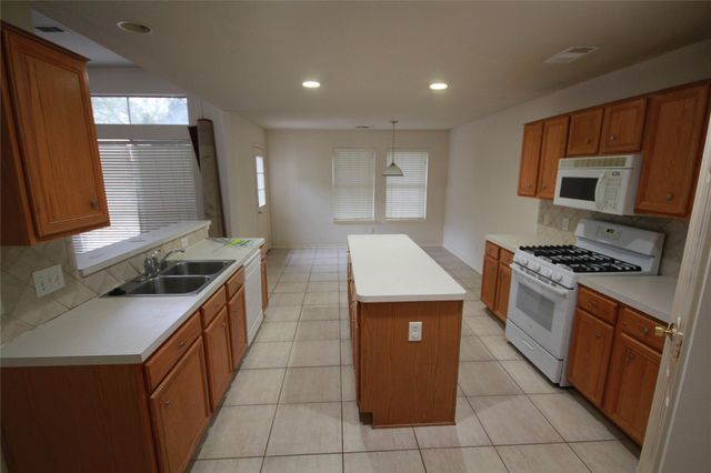 19055 Village Maple Court, Houston, TX 77084