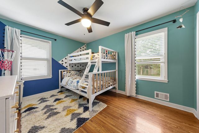 614 Lower Johnson Circle, Saint Peter, MN 56082