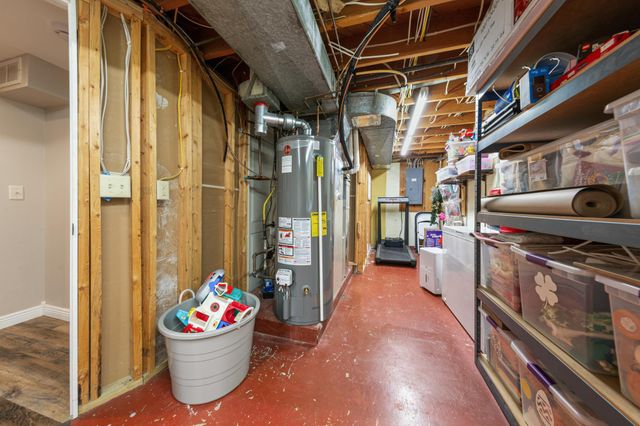 614 Lower Johnson Circle, Saint Peter, MN 56082