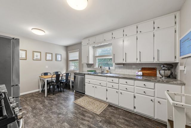 614 Lower Johnson Circle, Saint Peter, MN 56082