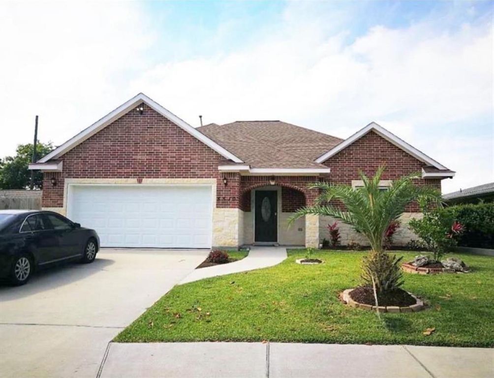 5510 Teakwood Drive, Galveston, TX 77551